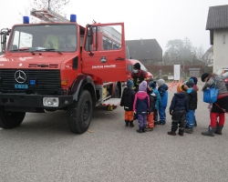 Feuerwehrübung - Kindergarten Lützelflüh